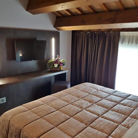 Agriturismo Cabrele Santorso 外观 照片